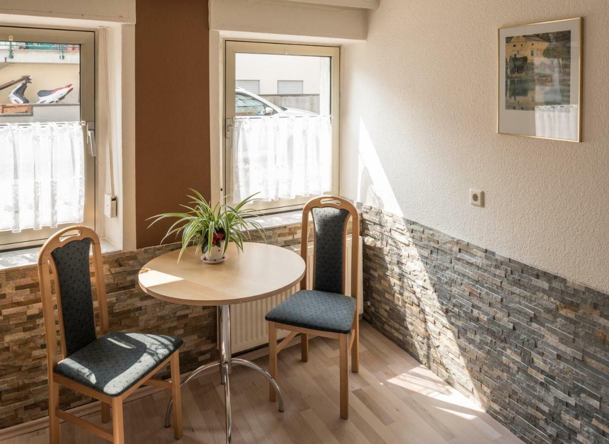 Gaestezimmer Strauss Kottenheim エクステリア 写真