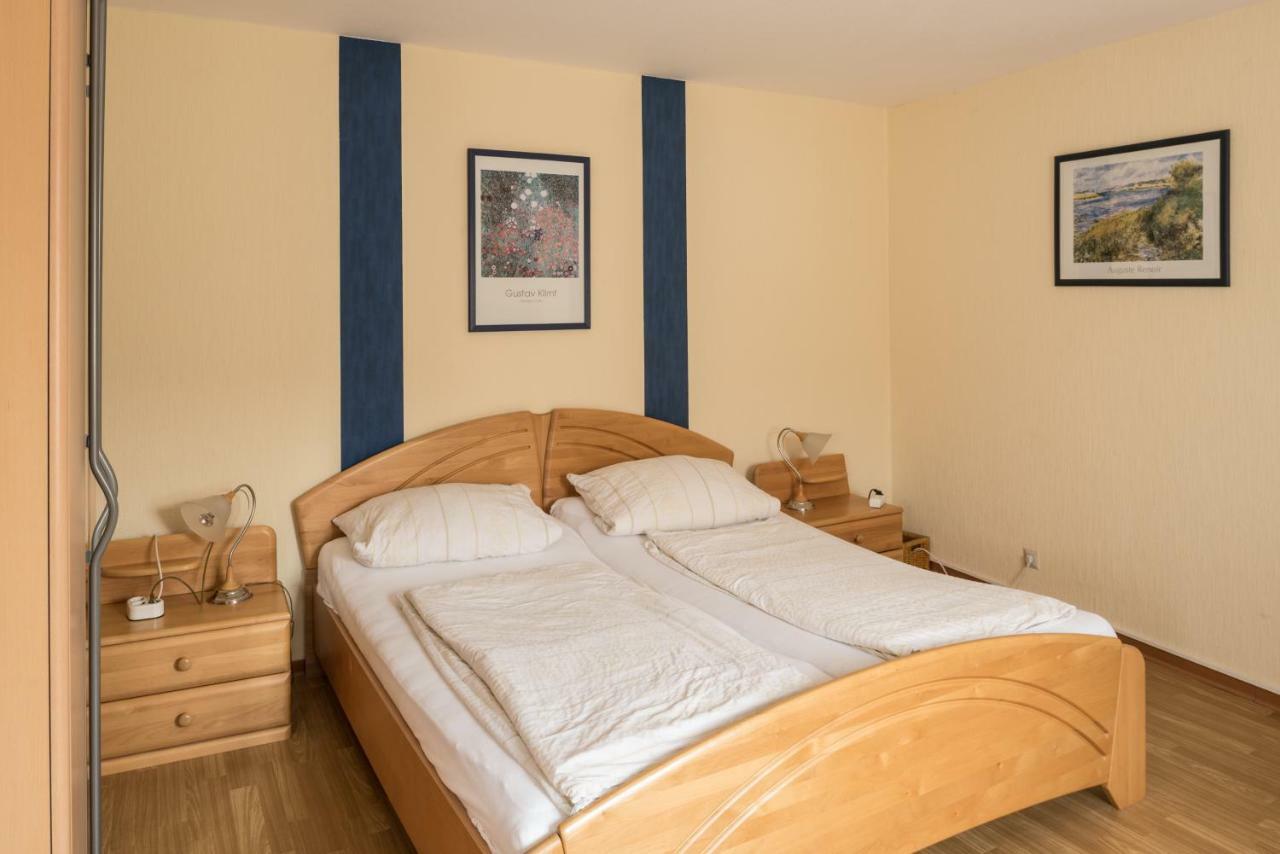 Gaestezimmer Strauss Kottenheim エクステリア 写真